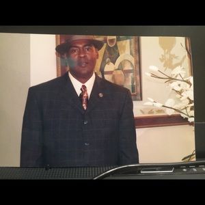 Meet your Posher, Antonio